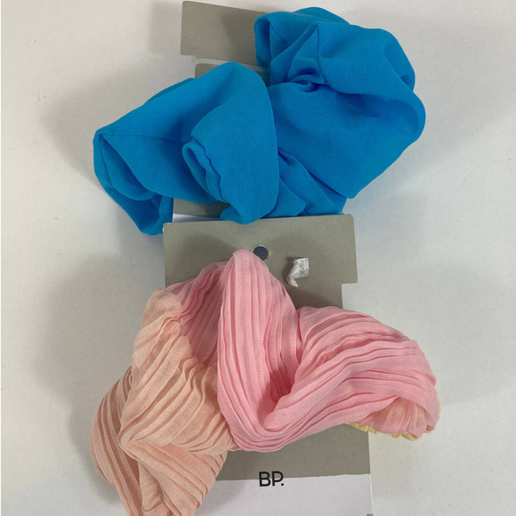 NWT Bp Nordstrom Set of 2 Large Scrunchies - Picture 1 of 1